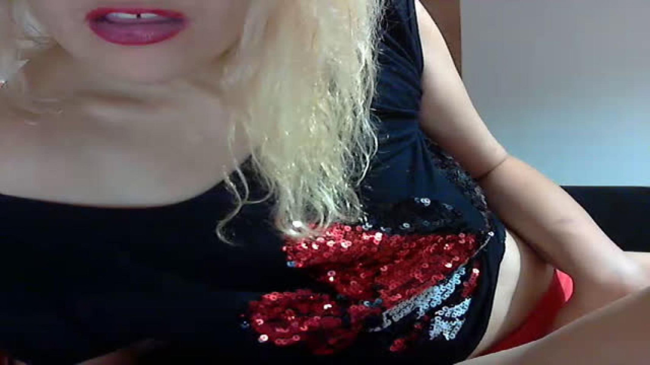 lady_deren Butt Video [2017/06/15 - 22:16:19]
