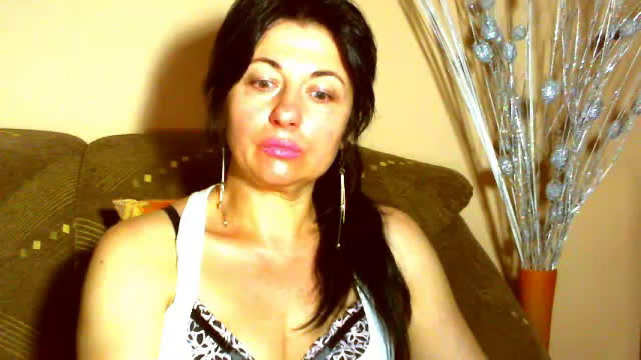 exotic Webcam Video [2017/06/27 - 21:01:22]