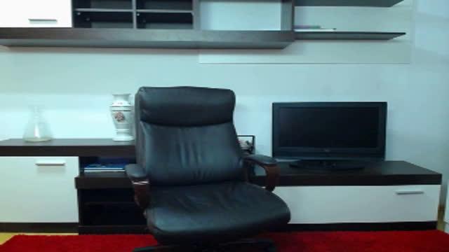 dd_lady cam [2016/11/27 17:00:41]