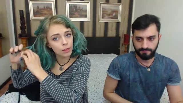 chrisandcaia [2016/11/22 04:16:34]