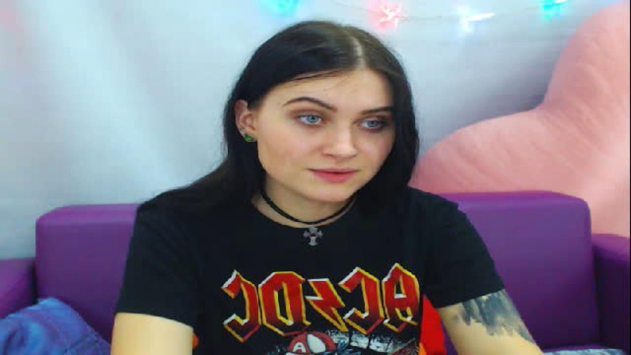 queensam Handjob Video [2017/07/23 - 11:22:06]