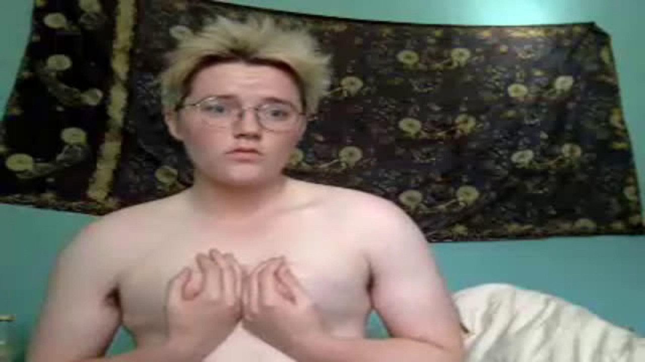 blondetranzboy Fingering [2017/06/28 - 21:25:17]