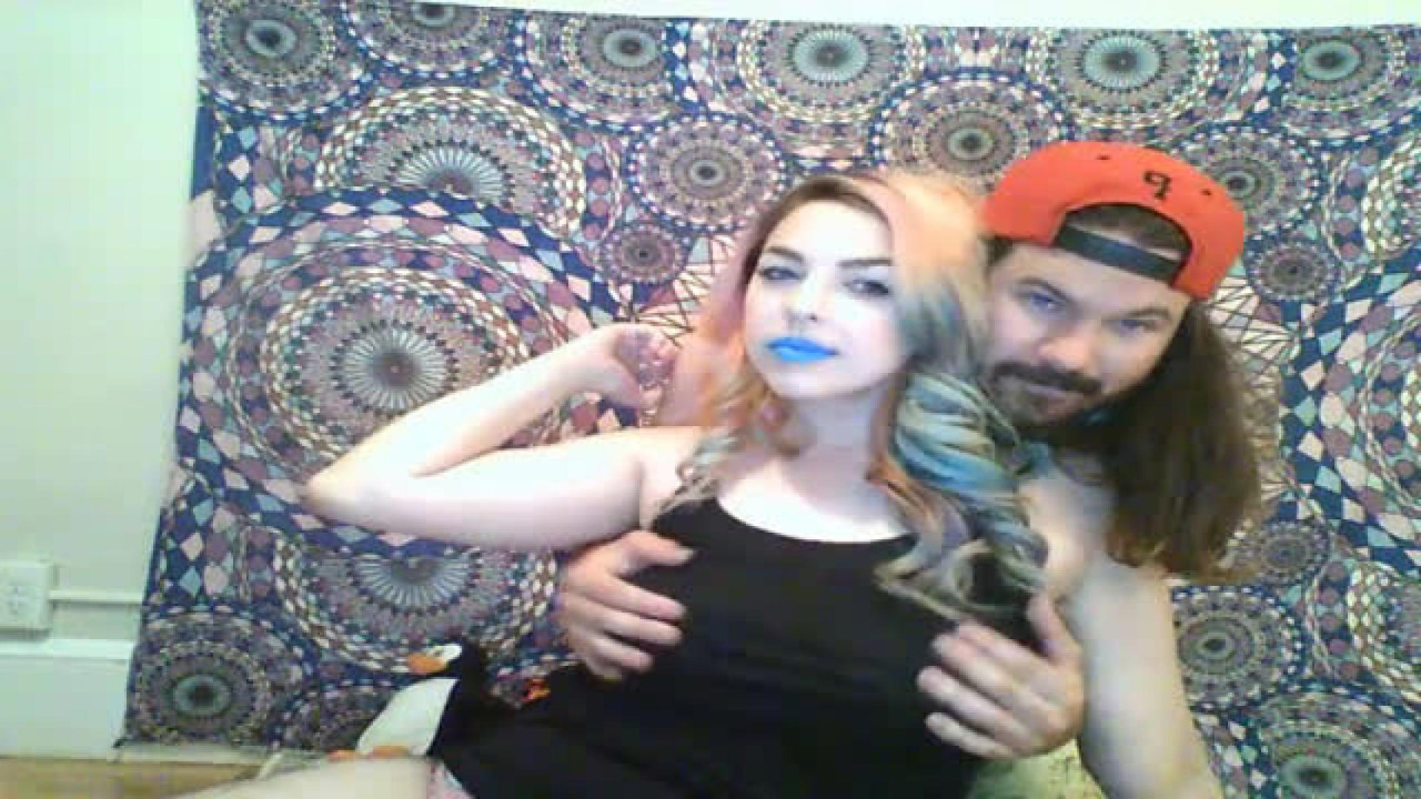 gothictropic naked [2017/05/25 01:15:44]