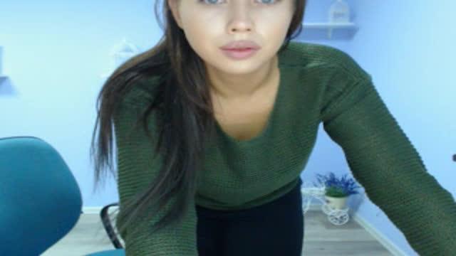 yanalagerfeld show [2017/01/13 13:20:43]