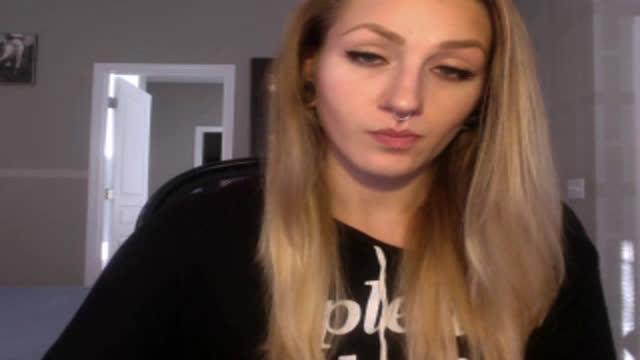 malloryknox_ recorded [2016/12/09 20:12:37]
