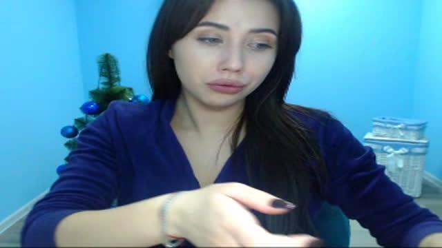yanalagerfeld recorded [2017/01/10 03:51:49]