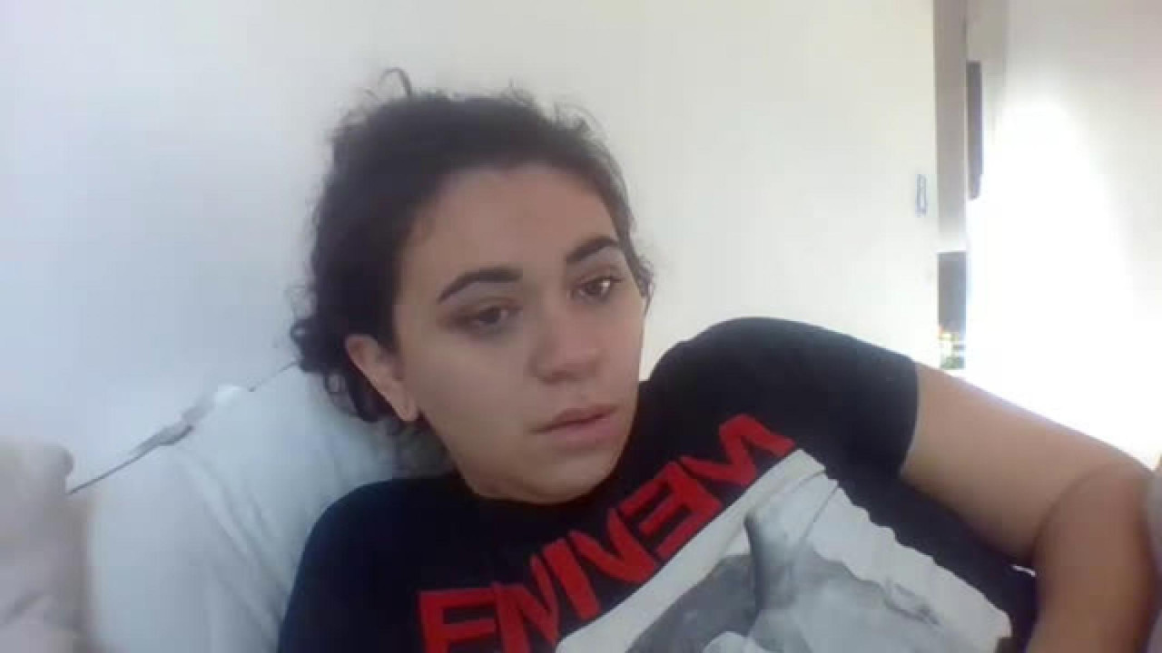 wholelottaloveee recorded [2017/04/16 12:04:07]