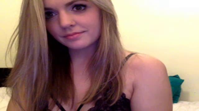 roxihotblonde recorded [2016/12/19 02:32:31]