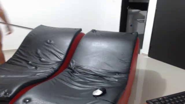 candy_lover webcam [2017/01/04 02:20:14]