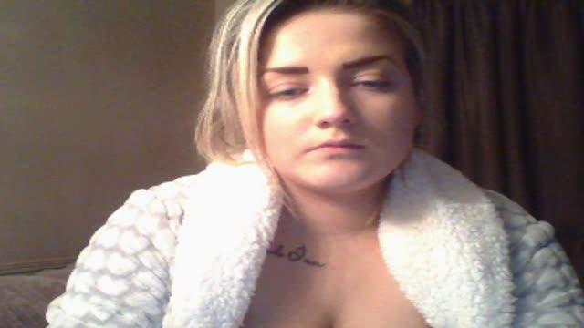 lilmissivy_x video [2016/11/23 22:25:59]