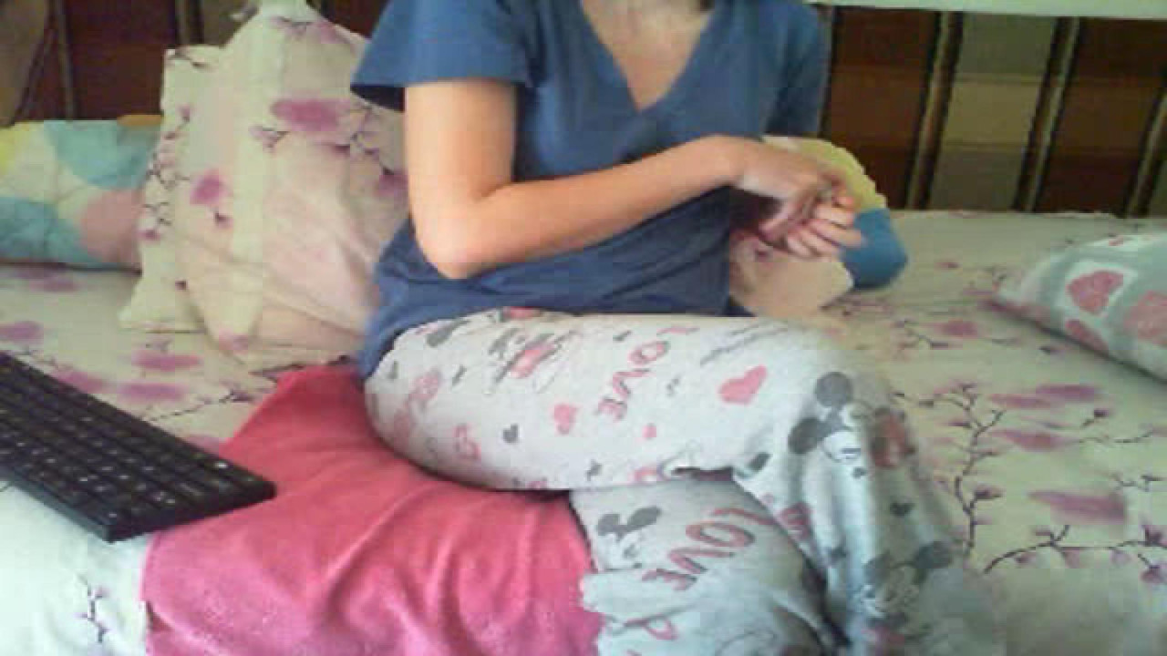 julyasuirt Fingering Webcam [2017/03/21 - 10:35:53]
