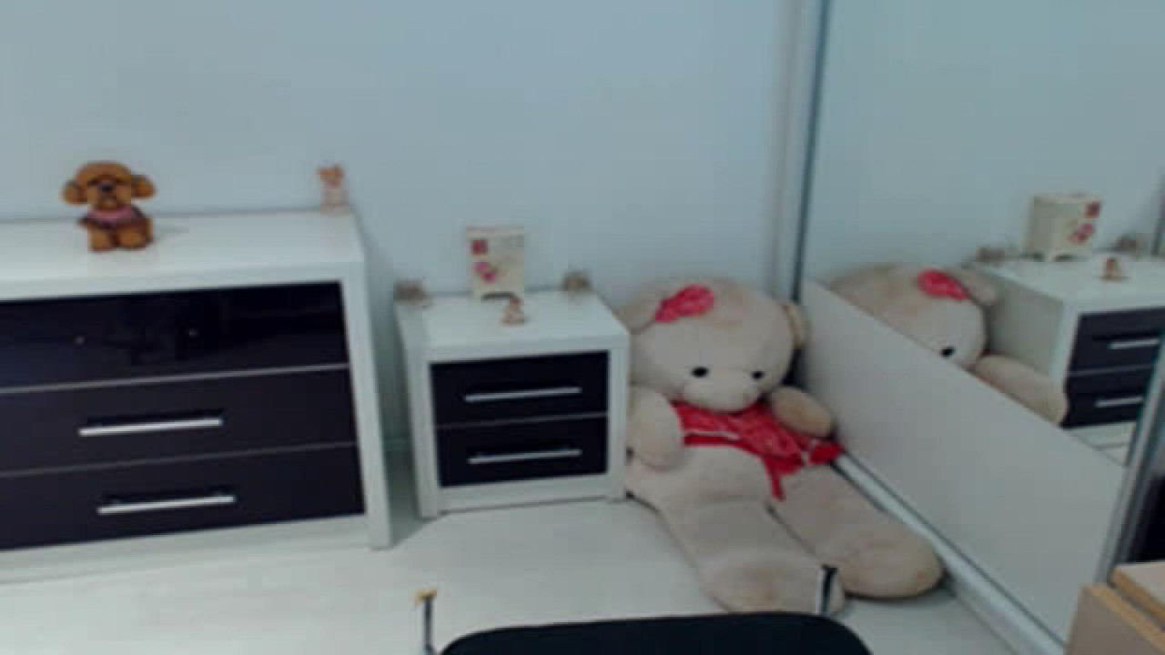 blondyjojo Anal Webcam [2017/05/12 - 14:30:28]