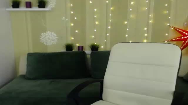 charmingaliana show [2017/03/01 12:03:52]