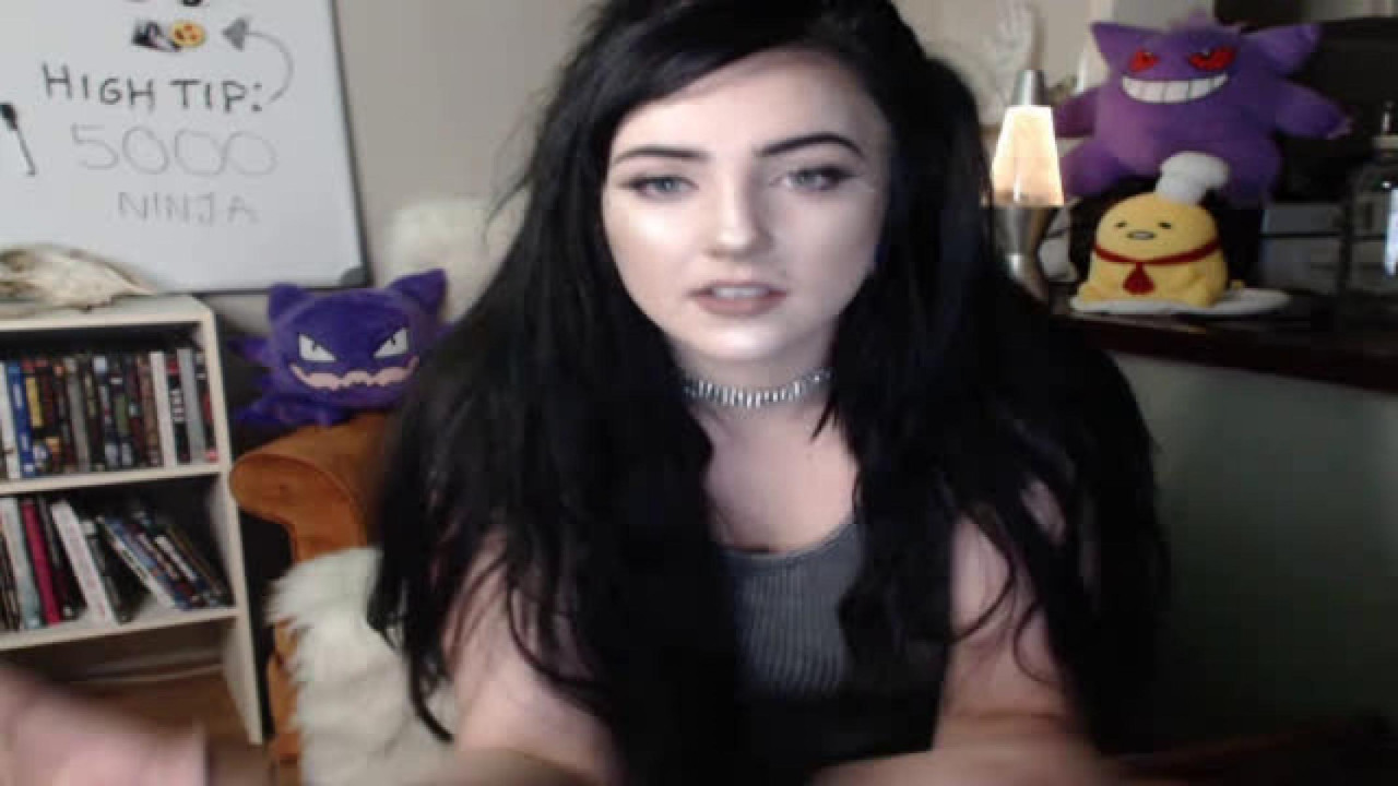 ravenfriday Masturbating Webcam [2017/06/16 - 06:30:16]