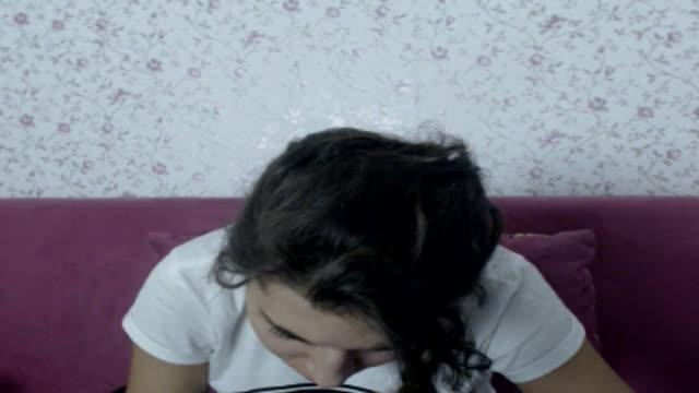 mari_petite19