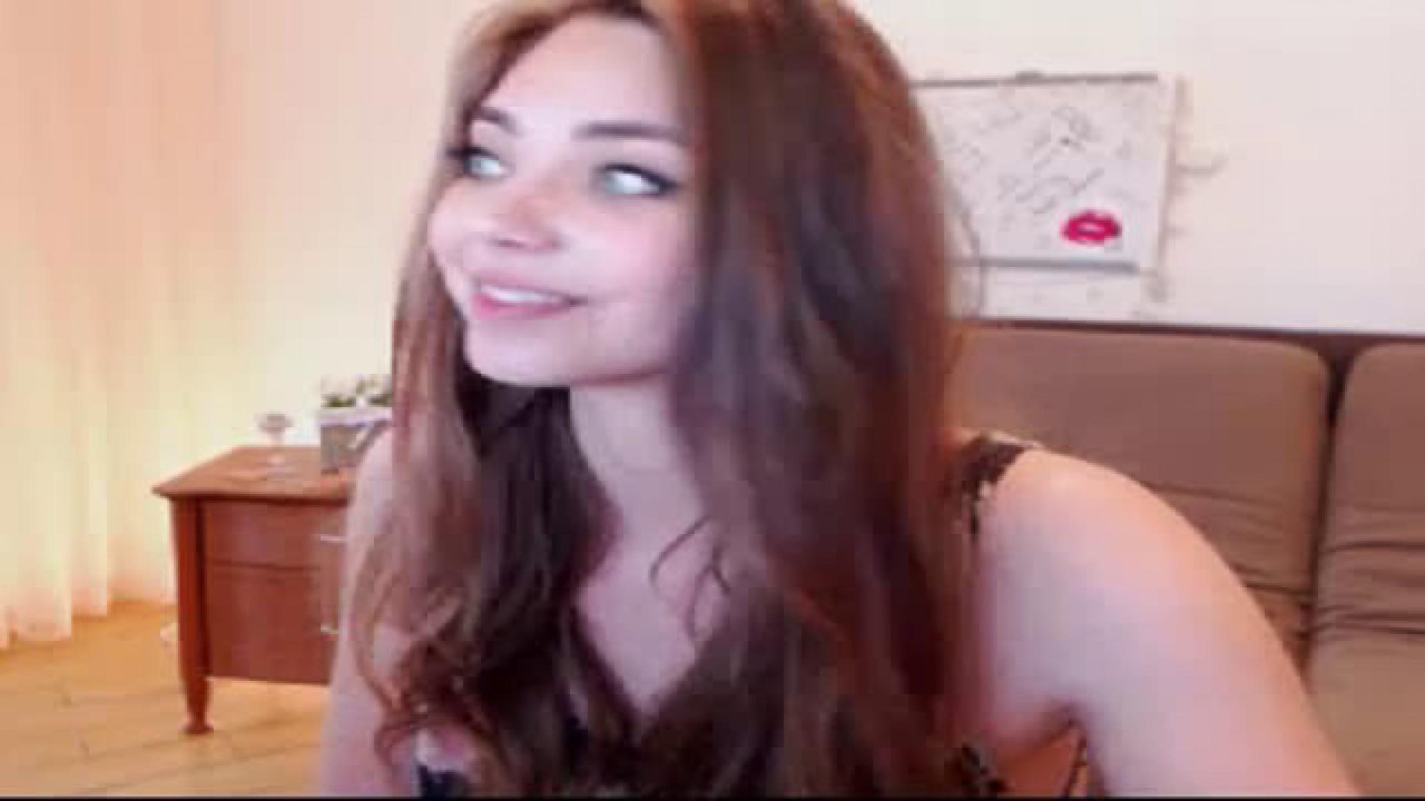 greyeyequin Sucking Webcam [2017/05/20 - 14:53:34]