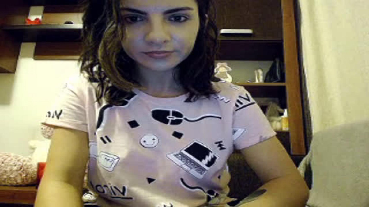 sophie__oz webcam [2017/03/22 18:00:28]