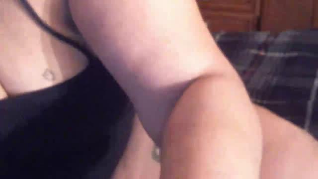 wetpussyneedstocum