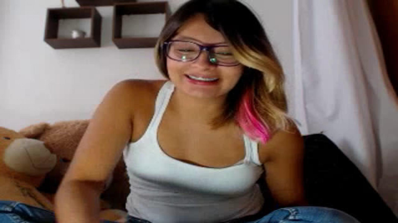 ammysaenz HD Video [2017/06/27 - 17:24:44]