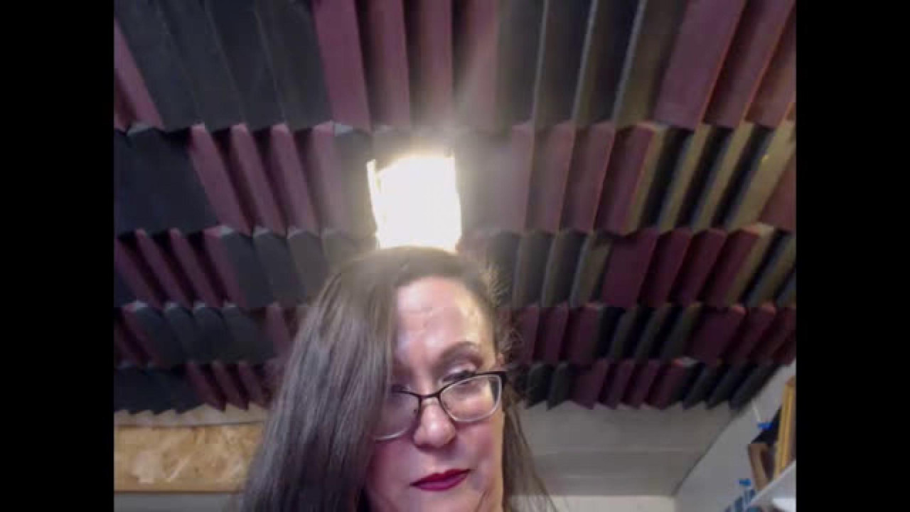 caseyjjj4u Porn [2017/06/29 - 00:30:28]
