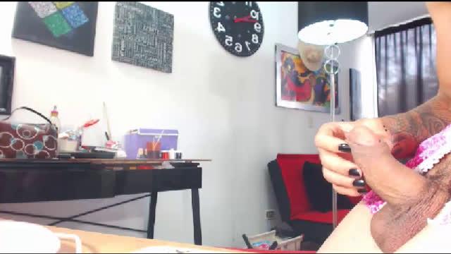dollshemale