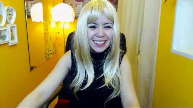 funnybeatrice webcam [2016/12/04 05:44:47]