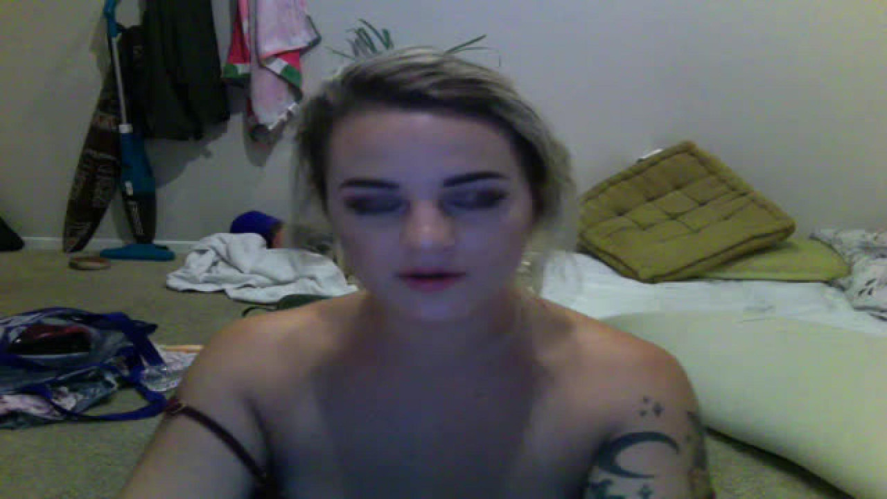 tinygypsy_ Blowjob Video [2017/07/23 - 06:12:21]