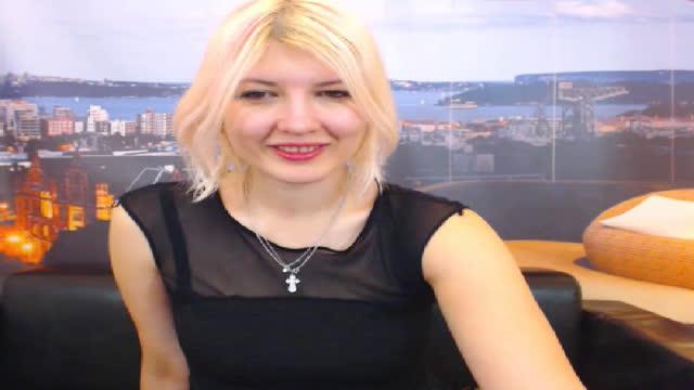 oliviasss webcam [2017/01/05 03:54:38]