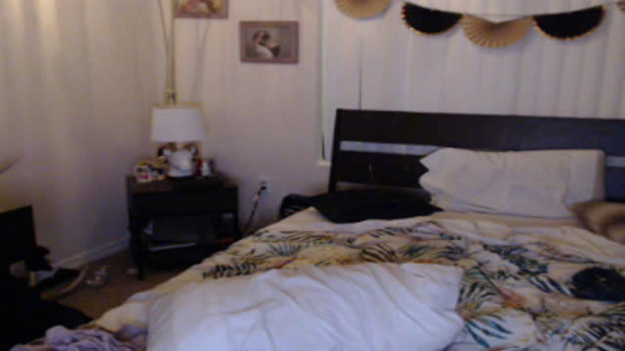 phoebefoster webcam [2017/03/19 06:55:02]
