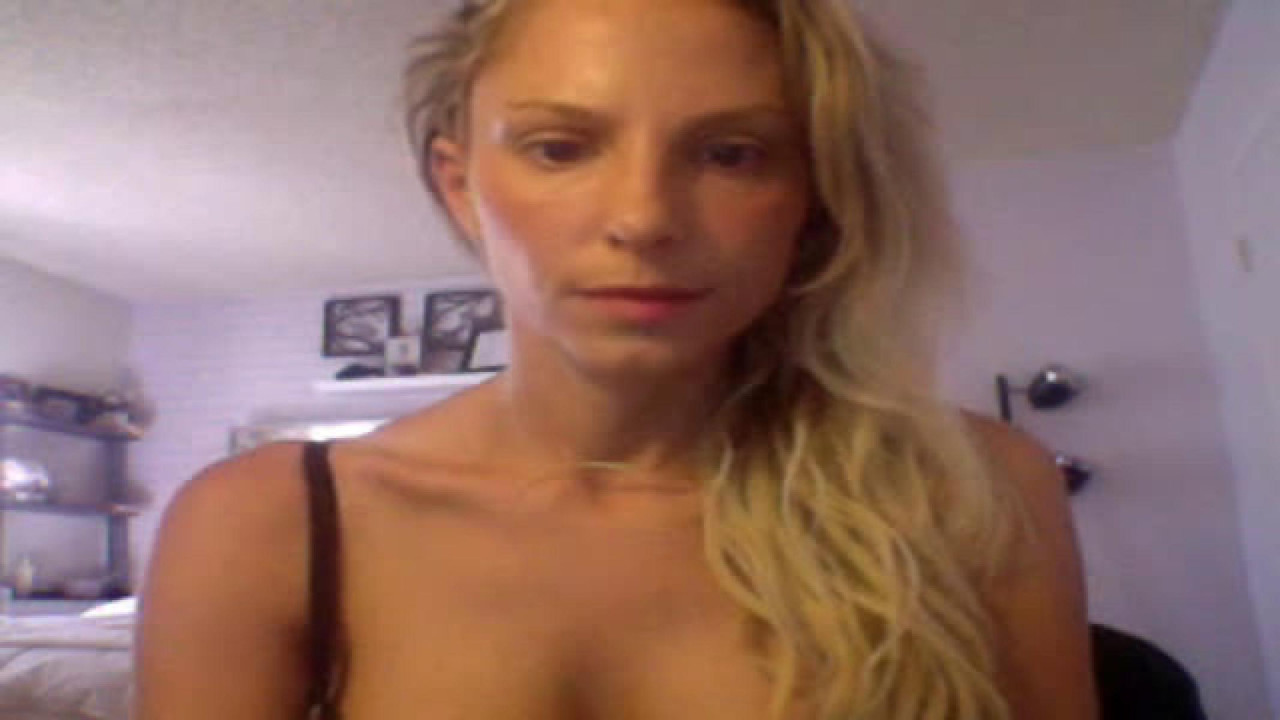 sarahblonde2 Pregnant Show [2017/06/14 - 16:30:14]