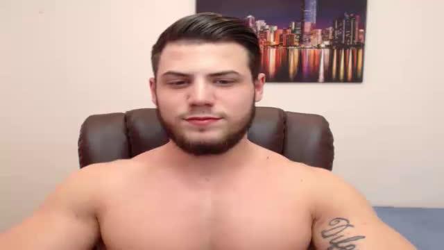 mikeyhotstud4u webcam [2017/02/14 07:00:57]