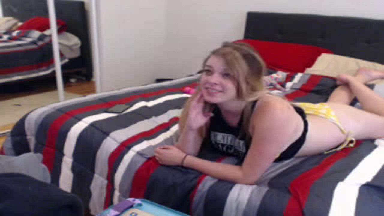 lillian_moon Gagging Video [2017/05/29 - 20:35:38]