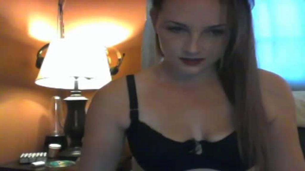 laceysinnxxx