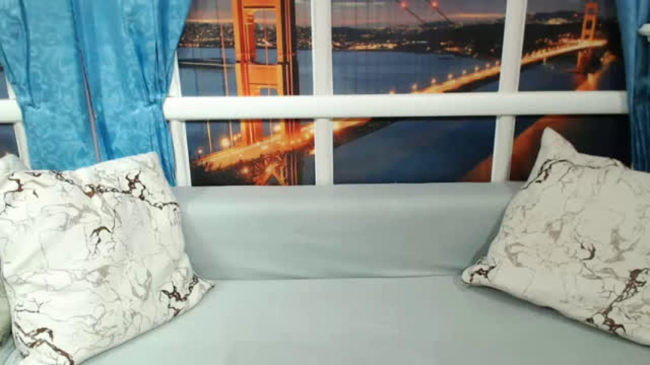 shinylinda Porn [2017/05/16 - 11:45:40]
