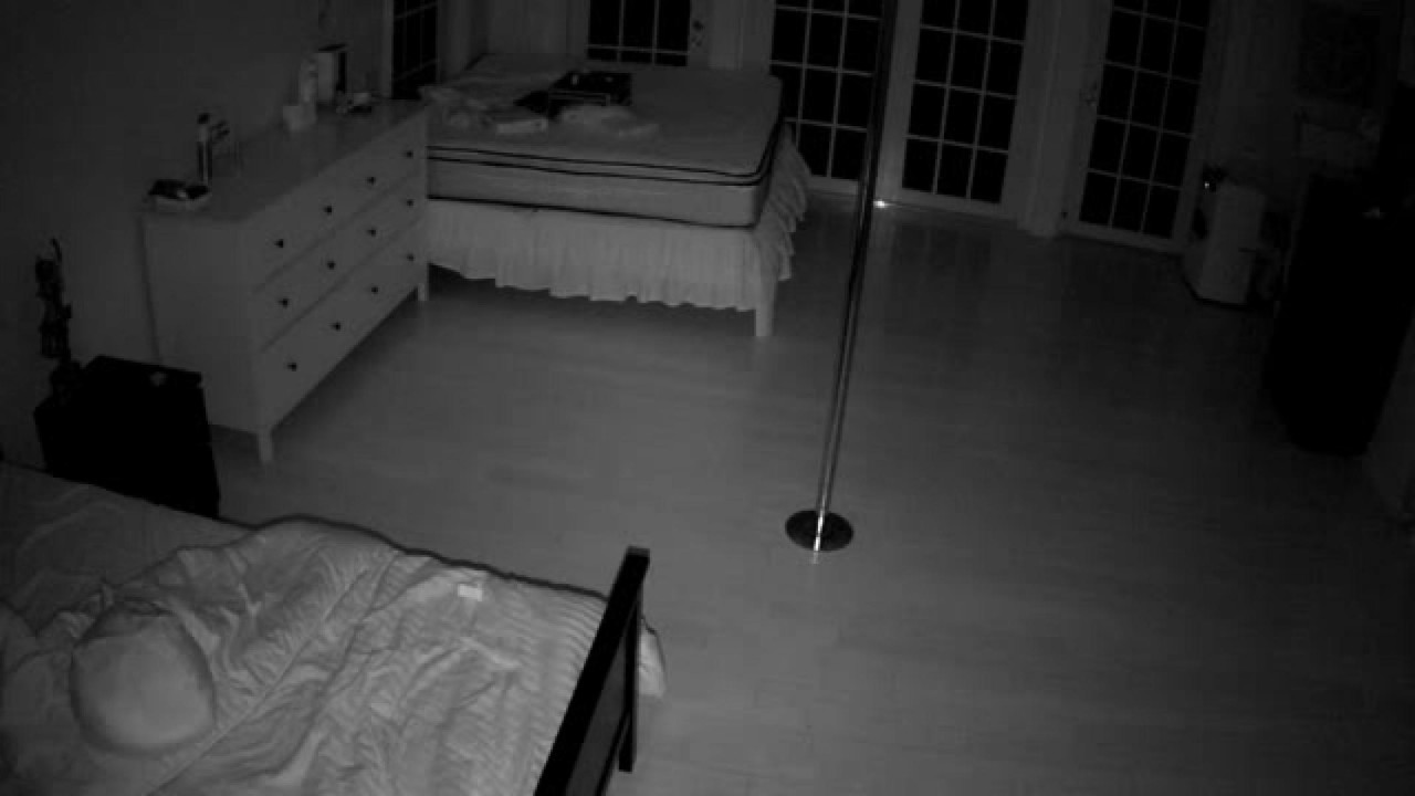 masterbedroom recorded [2017/02/24 01:51:40]