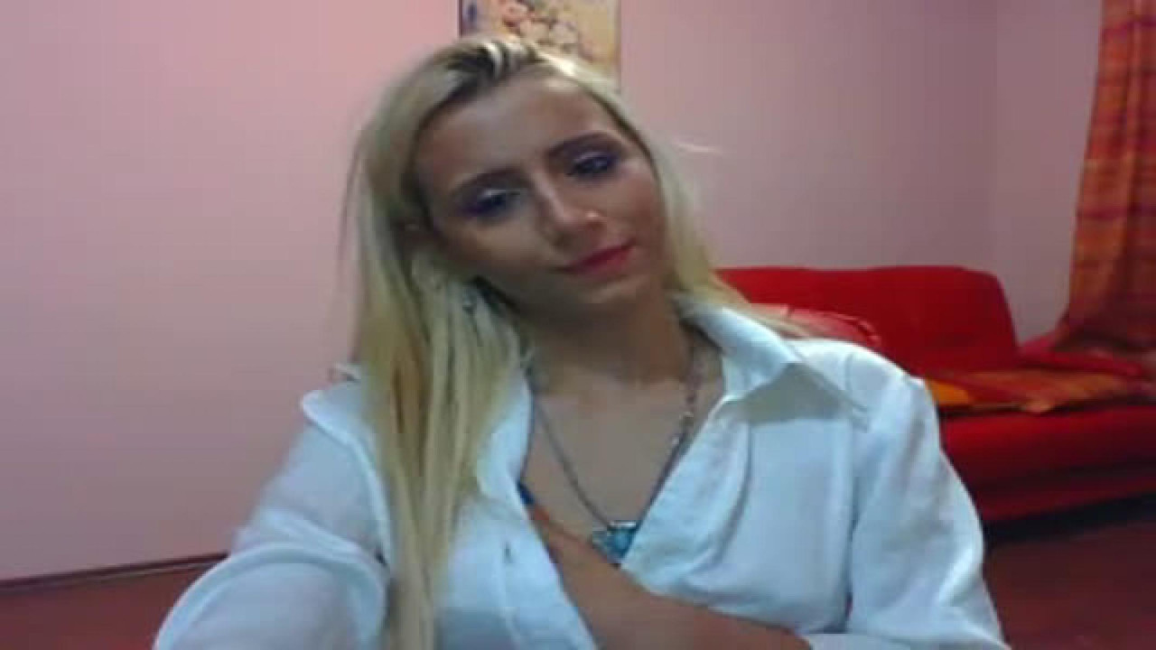 dafirsteva Dildo Video [2017/05/23 - 00:00:27]