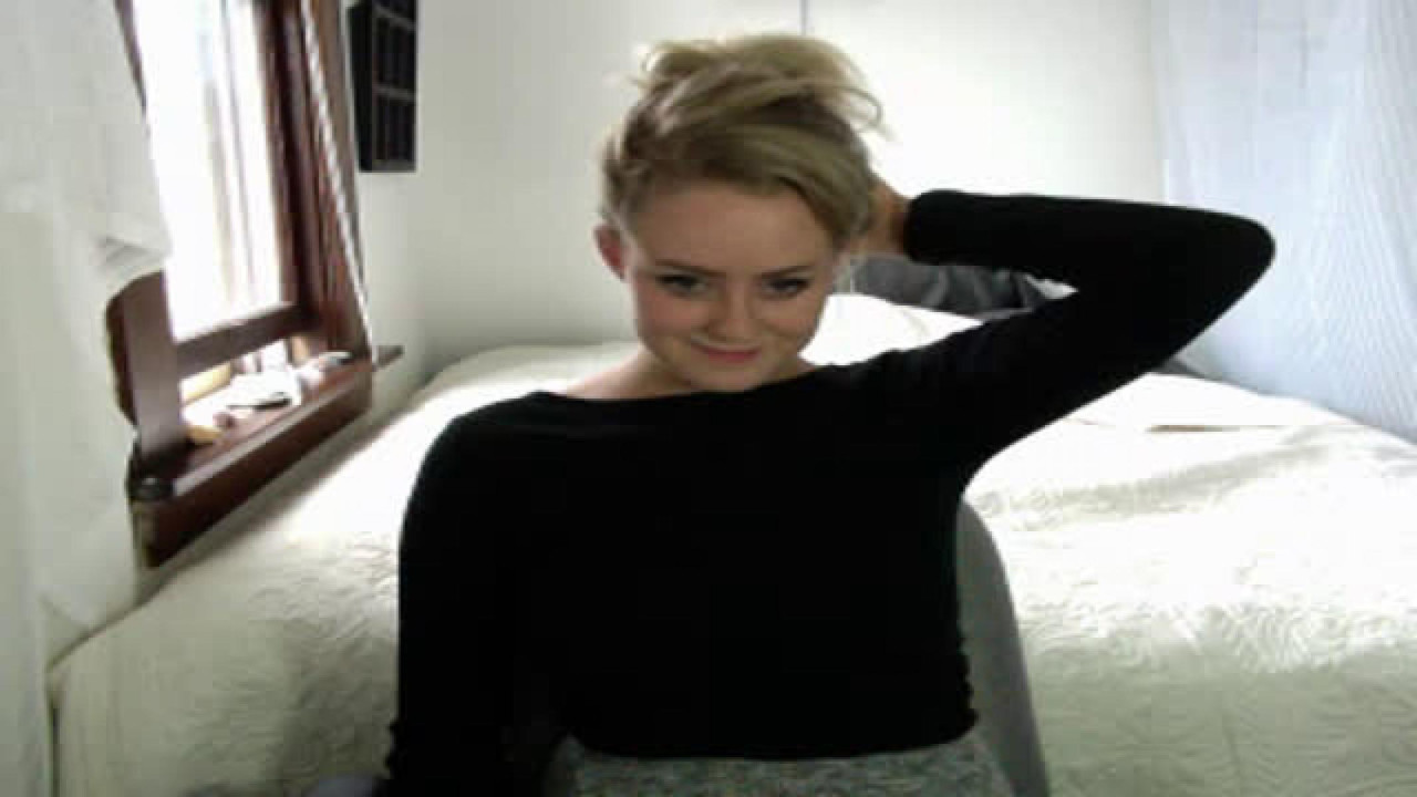 elizbettt Cb Webcam [2017/06/07 - 21:00:27]