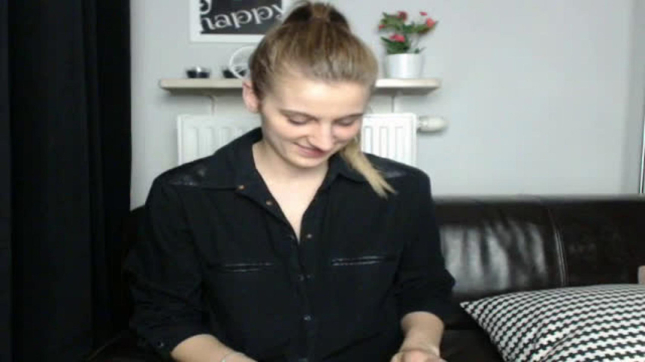 ellablond nude [2017/03/24 19:30:28]