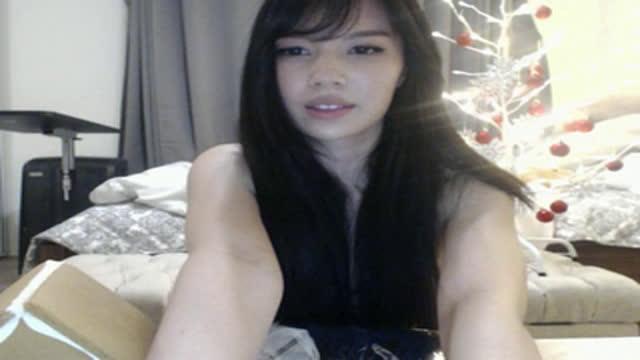 tiffknee nude [2016/12/23 03:30:28]