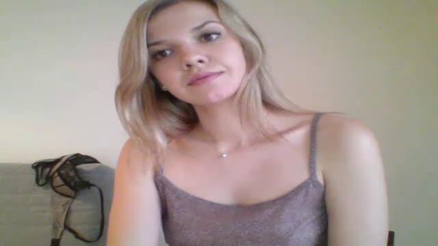 dollfacee