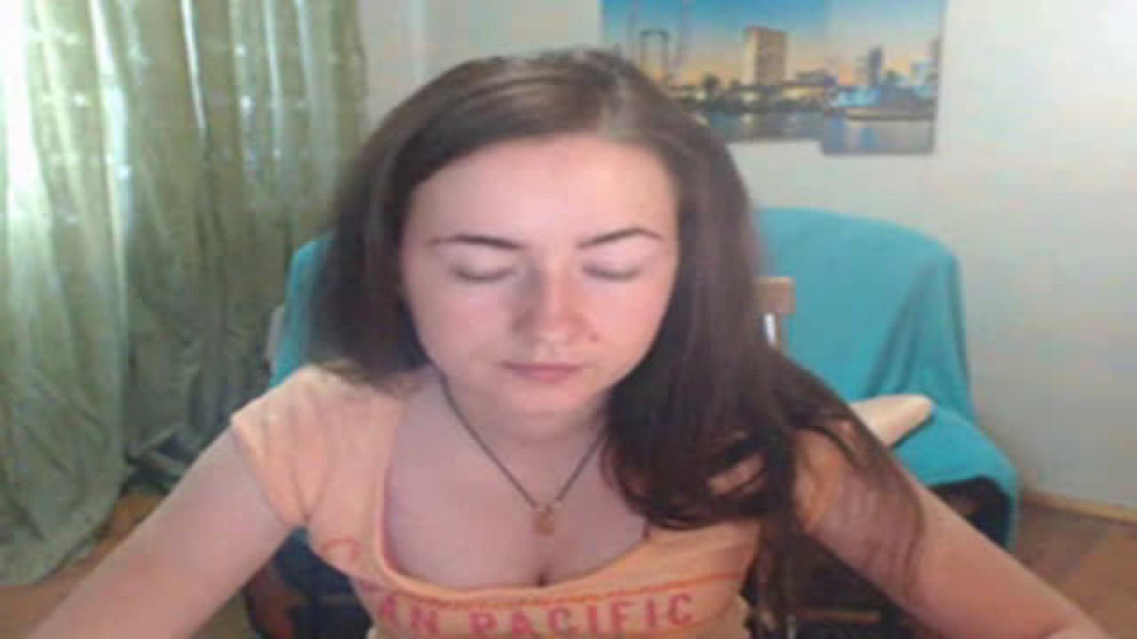 liza_arren_ Topless Video [2017/07/04 - 05:35:24]