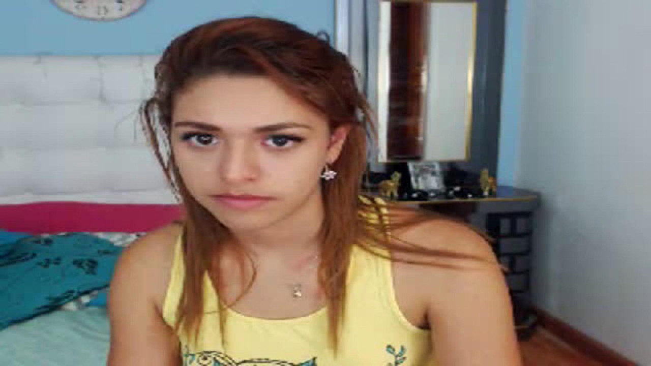 mia_simpson Machine Webcam [2017/05/12 - 07:31:36]