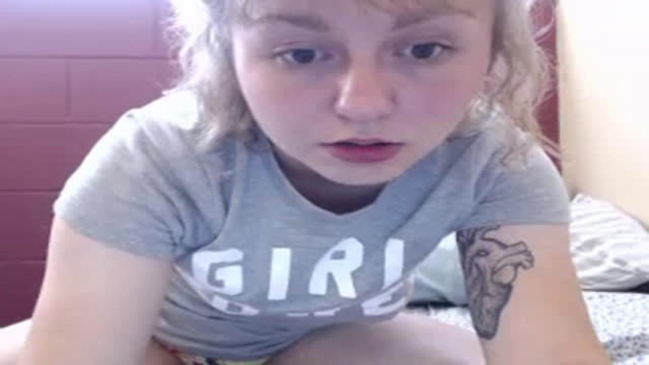 hannahannax webcam [2017/05/30 22:50:27]