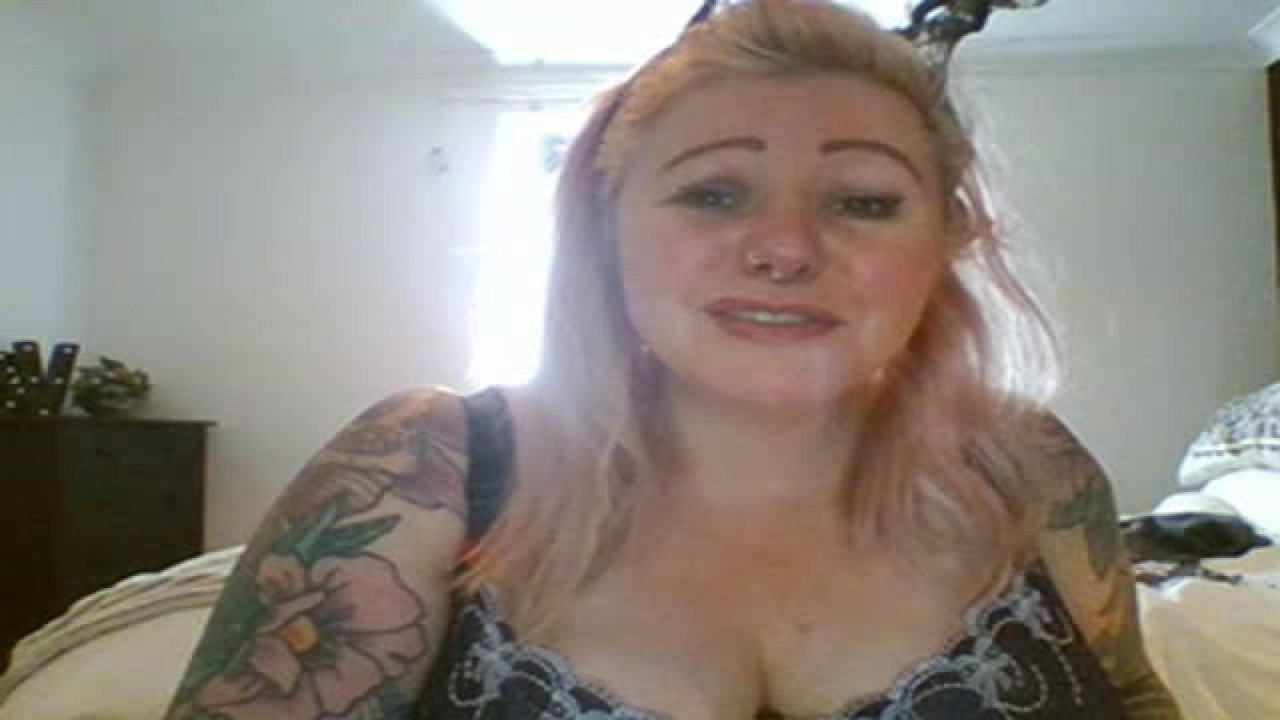 poppywoppydoo Fucking Show [2017/04/14 - 10:37:36]