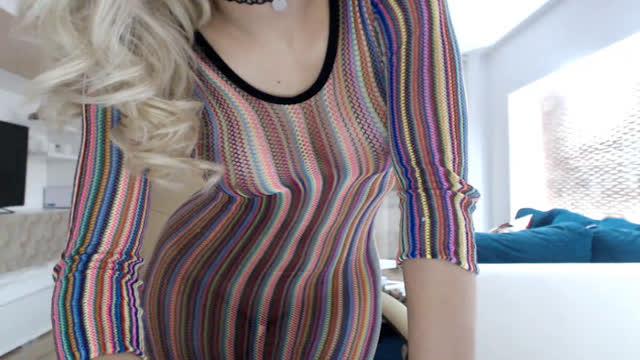 mrsfaveninja webcam [2016/11/21 19:57:43]