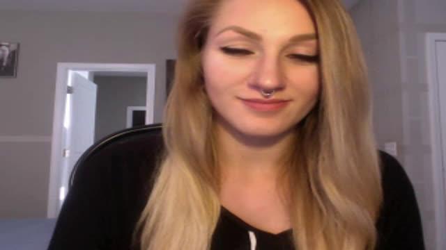 malloryknox_ download [2016/12/09 19:53:34]