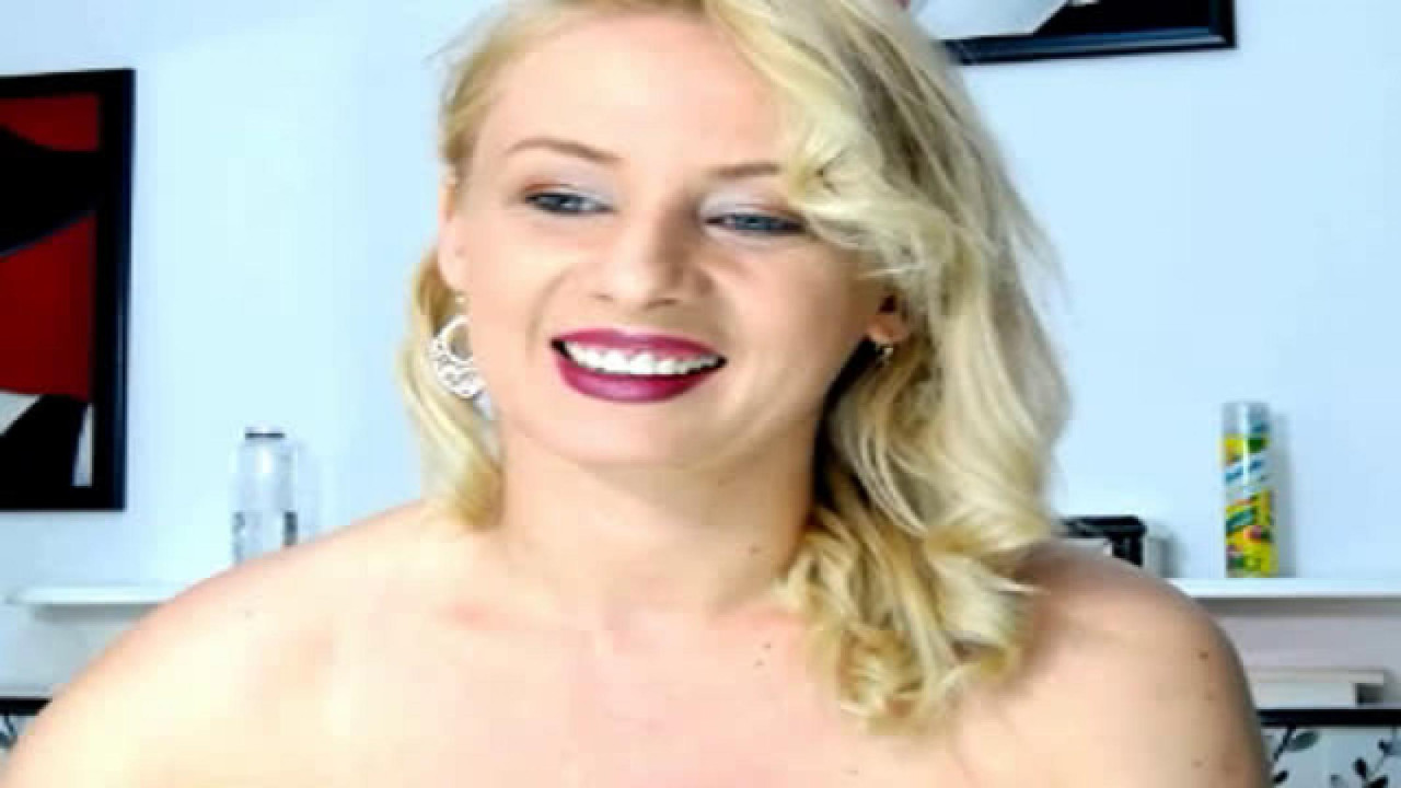 kindestgirl Bg Show [2017/04/15 - 04:57:27]