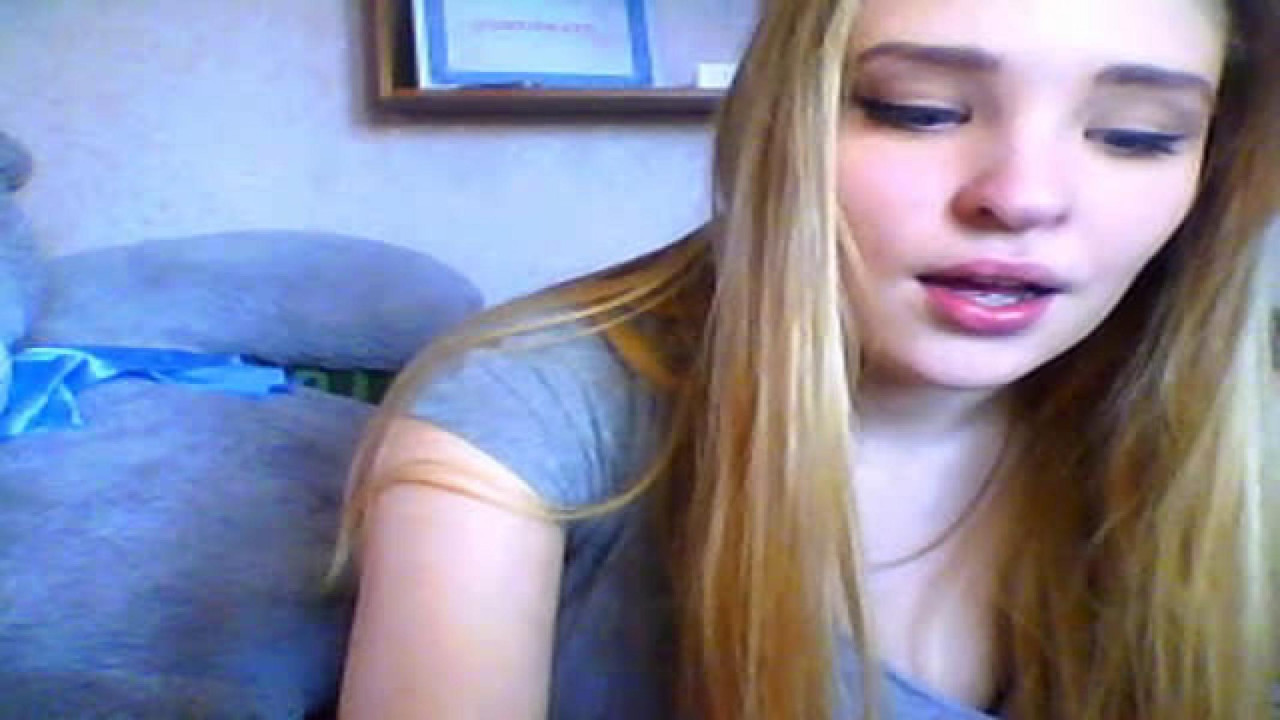 elika_grey
