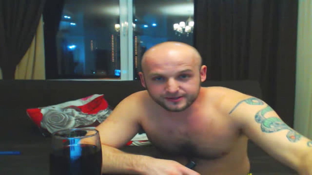 little_caroline_97 Bj Webcam [2017/04/26 - 21:15:43]