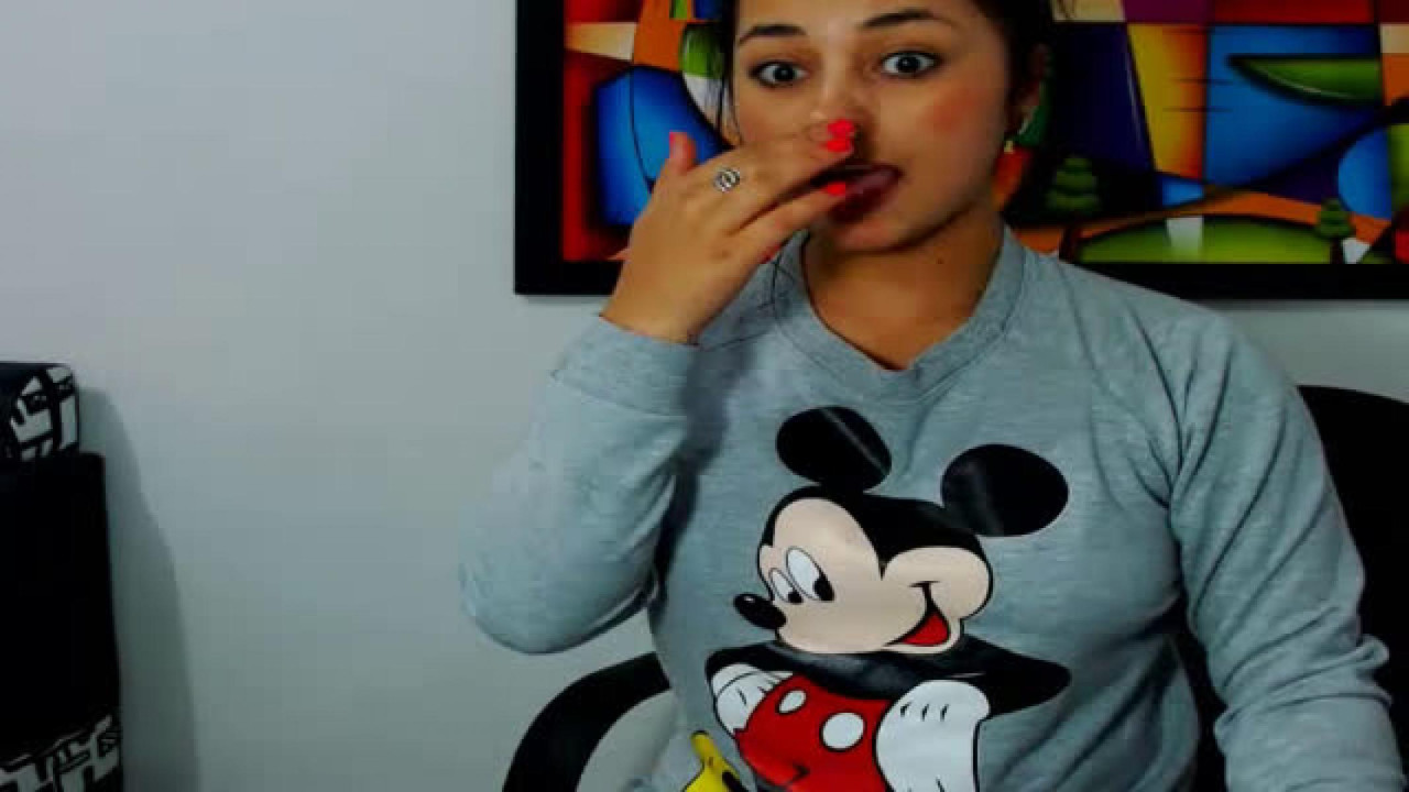 samanthaco Handjob Webcam [2017/05/09 - 02:16:45]